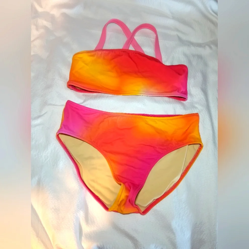 NWOT GIRLS HOT LAVA SUNSET SPORT CROSS BACK BIKINI